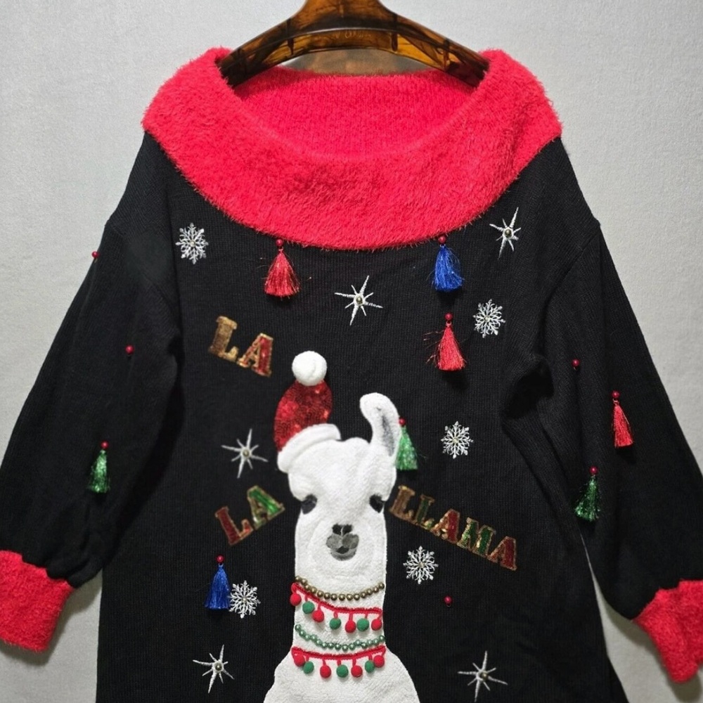 Festive/Ugly Christmas Llama Sweater with Red Collar WOMENS plus XL